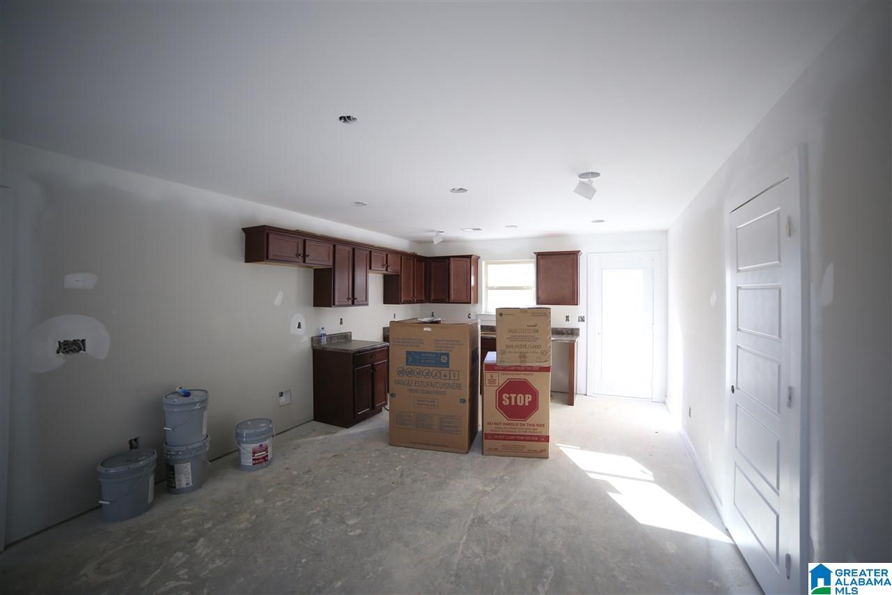 83 Carriage House Road Southwest Bessemer, AL 35022 - Photo 7 of 17