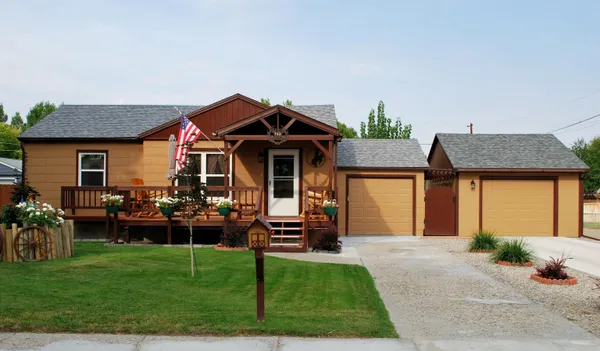 $299,500 | 722 South 13th Street, Worland, WY 82401