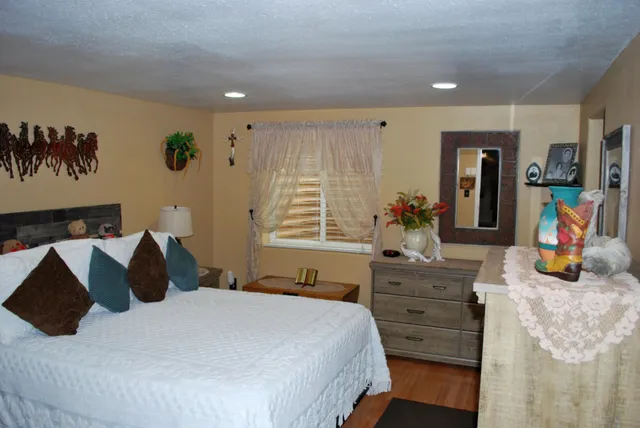 $325,000 | 722 South 13th Street, Worland, WY 82401