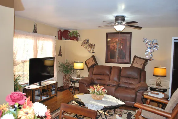 $299,500 | 722 South 13th Street, Worland, WY 82401