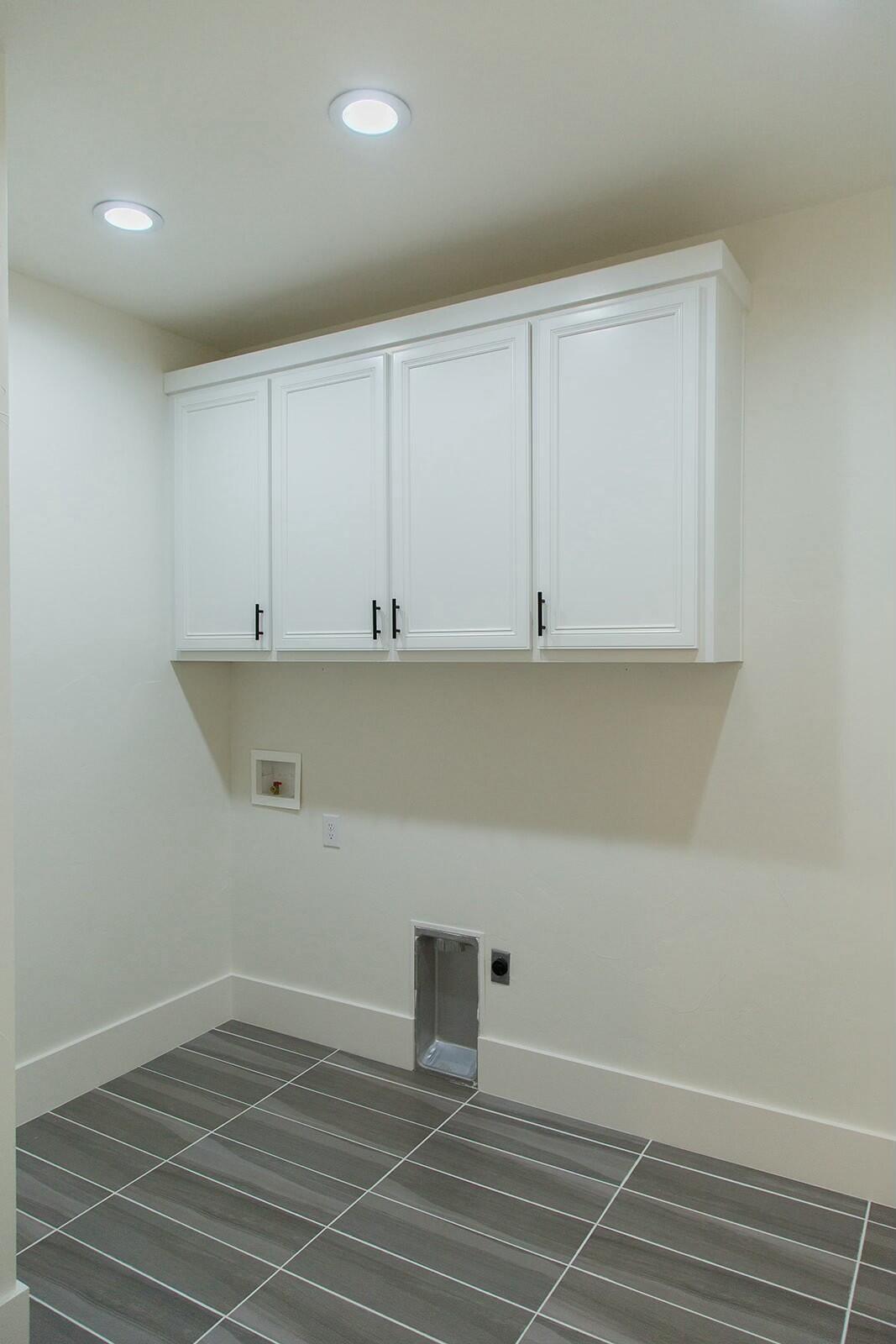 7211 West 12th Street Plainview, TX 79072 - Photo 23 of 48 a view of an empty room