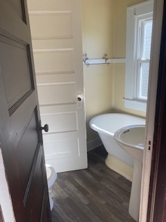 2411 Jackson Street Anderson, IN 46016 - Photo 2 of 8