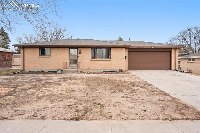 $349,900 | 155 South Brentwood Drive, Colorado Springs, CO 80910