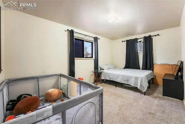 $349,900 | 155 South Brentwood Drive, Colorado Springs, CO 80910