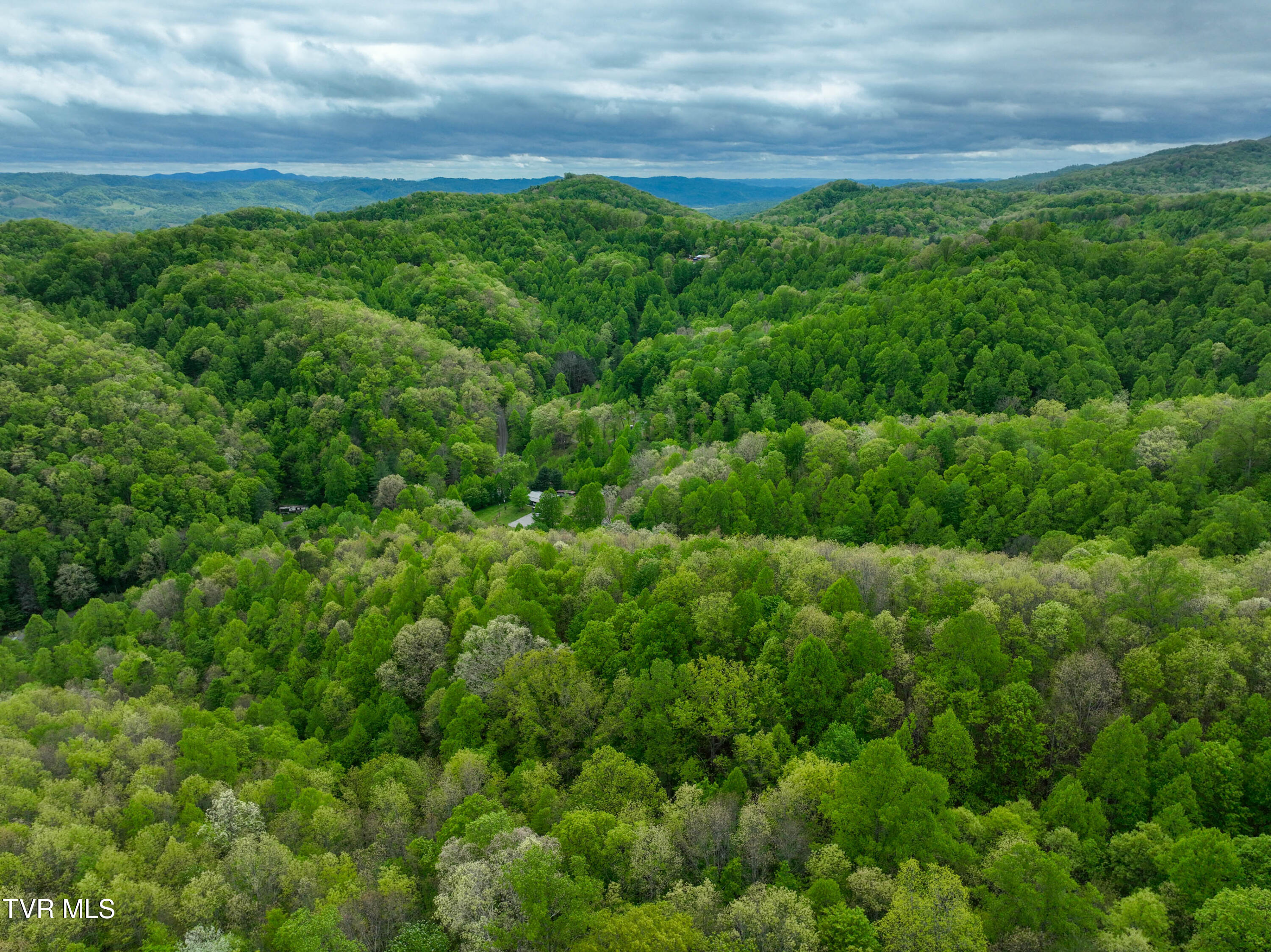 903 Flatwoods Road Coeburn, VA 24230 - Photo 63 of 74 903 Flatwoods Dr Drone JOANA-20