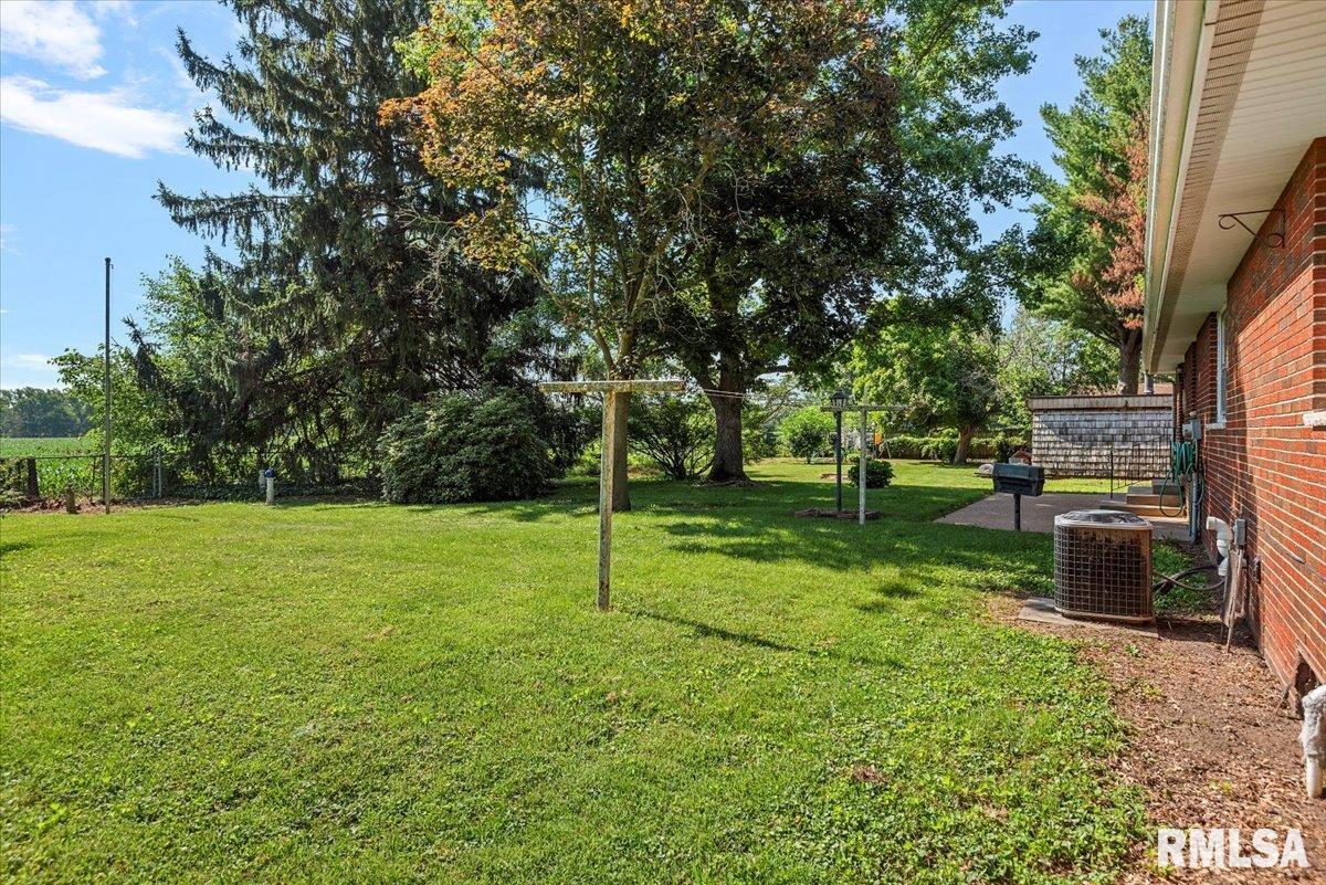 542 Sattley Street Rochester, IL 62563 - Photo 31 of 35
