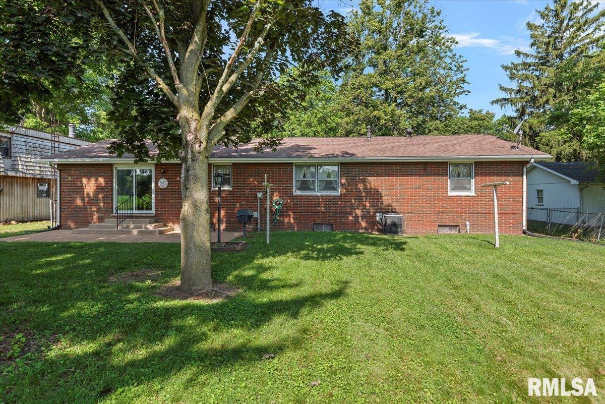 542 Sattley Street Rochester, IL 62563 - Photo 33 of 35