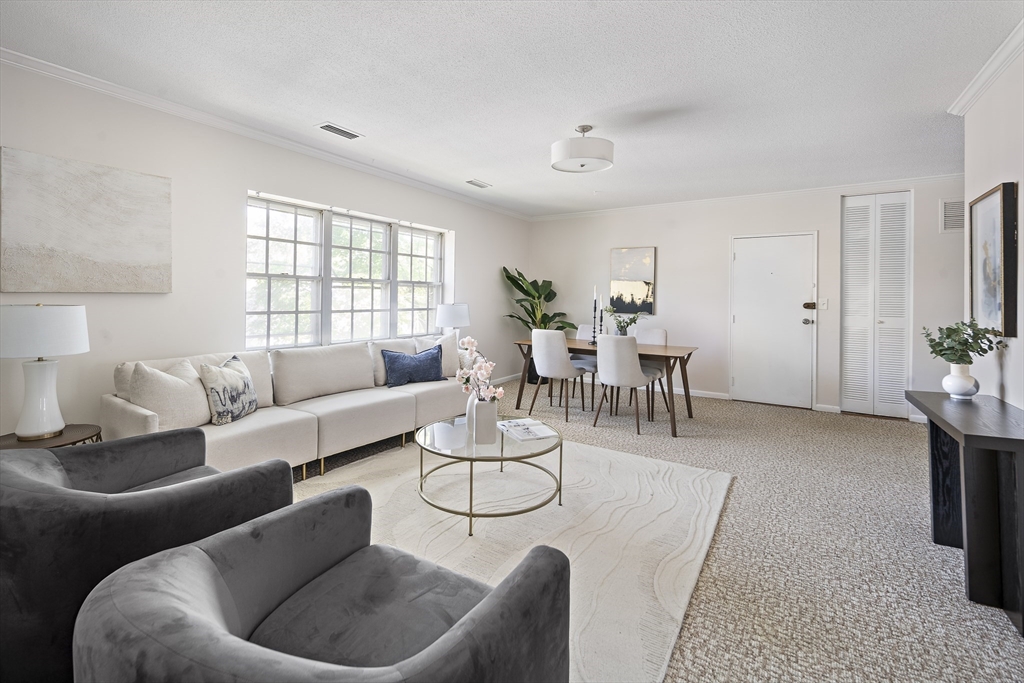 136 Lake Shore Road, Unit 4 Boston, MA 02135 - Photo 2 of 10