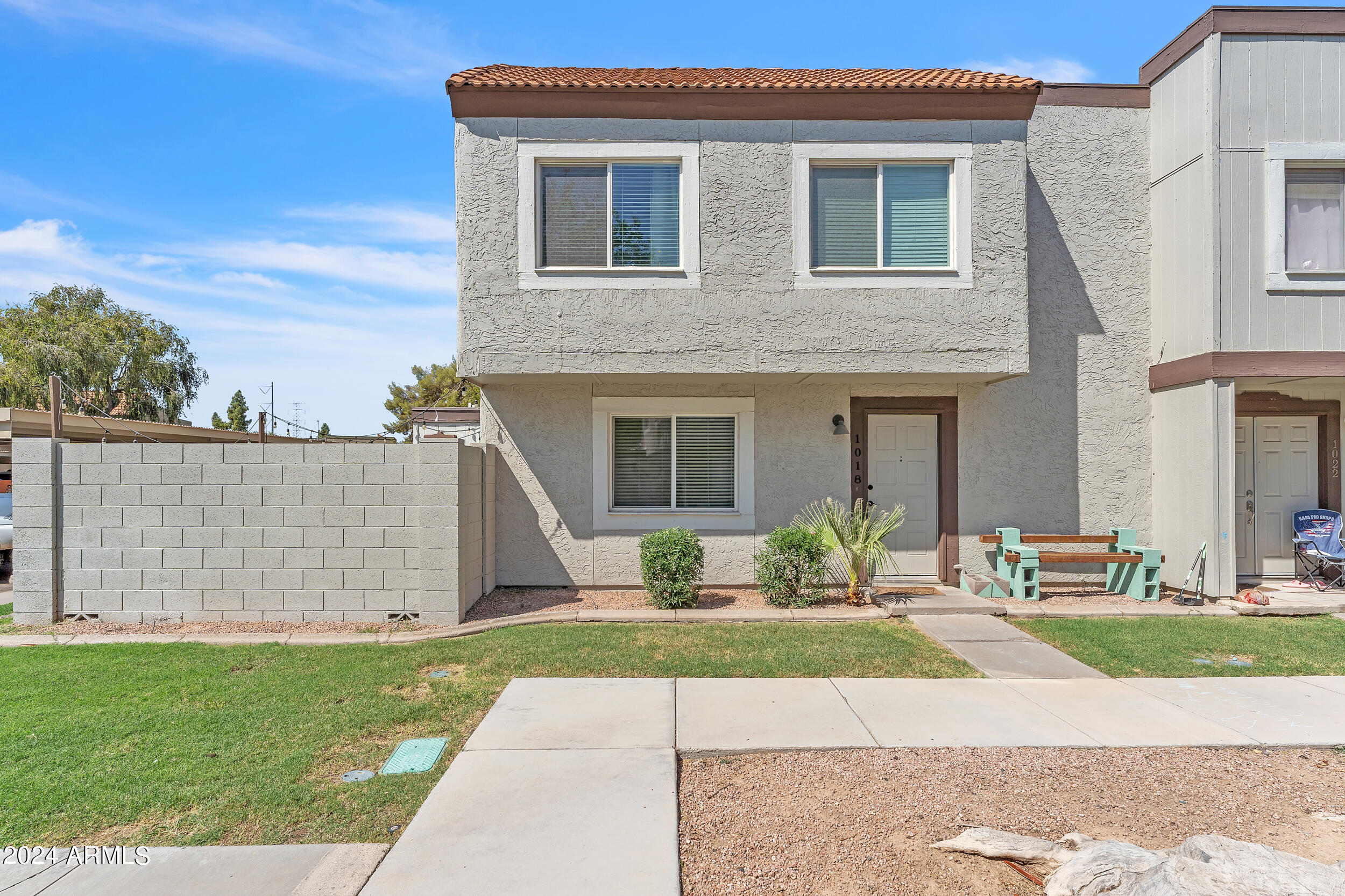 1018 East Redfield Road Tempe, AZ 85283 - Photo 2 of 25 a7301157