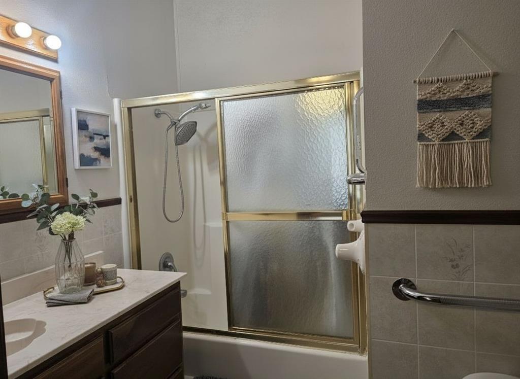 324 East Liberty Street Pilot Point, TX 76258 - Photo 4 of 22 Ai generated Decor