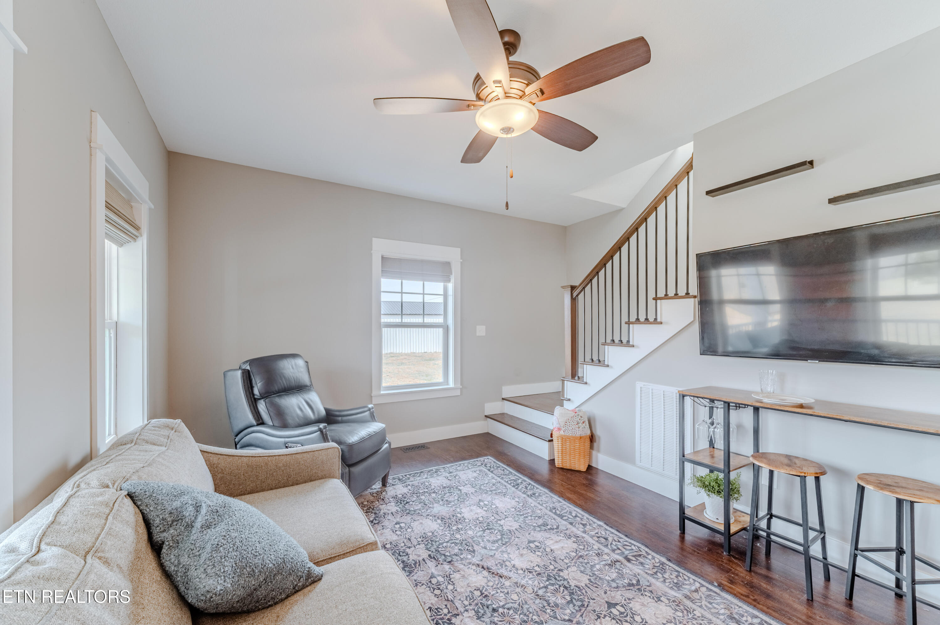 718 Offutt Road Clinton, TN 37716 - Photo 23 of 57 718-OFFUTT-inside-15