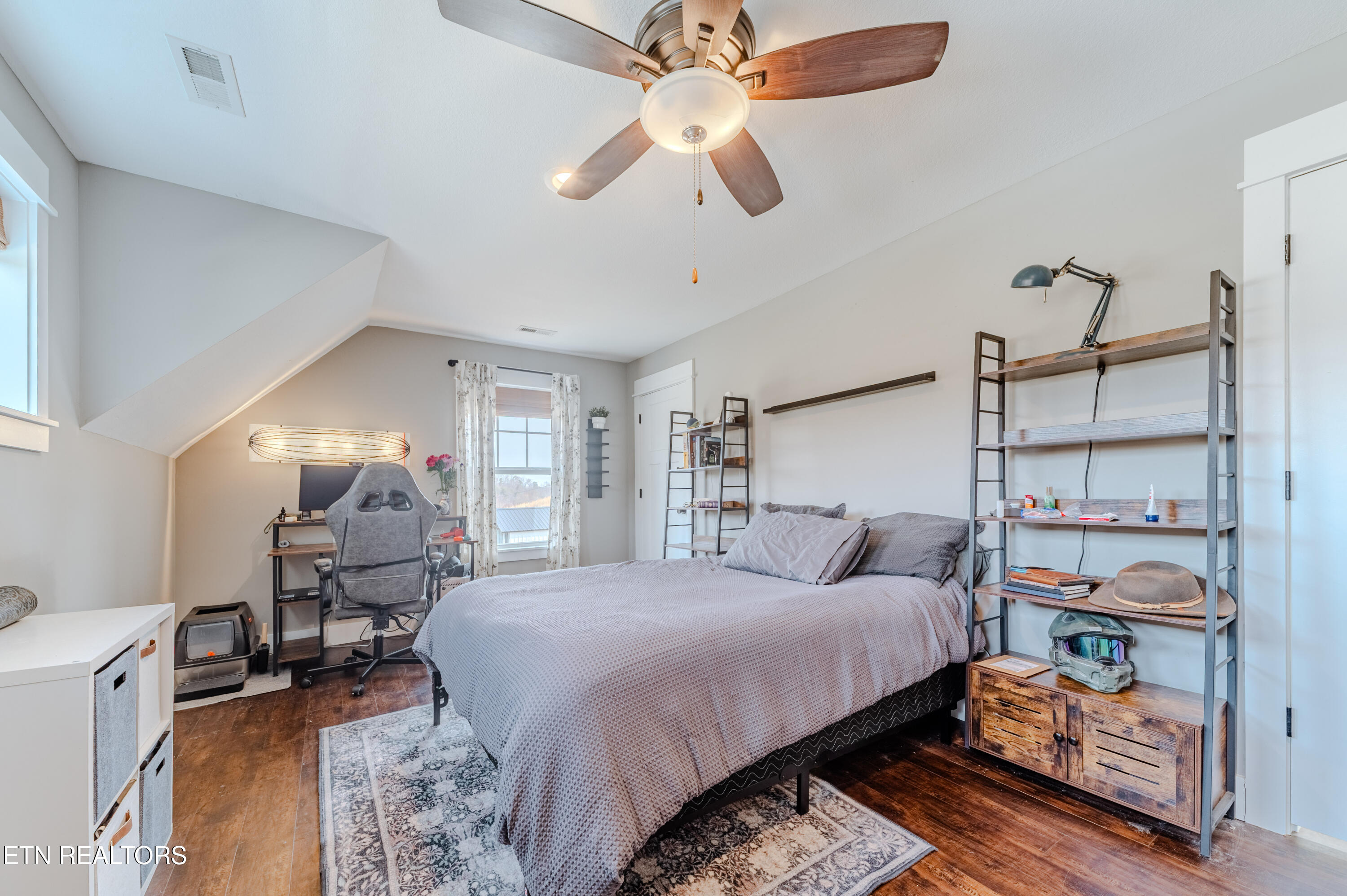718 Offutt Road Clinton, TN 37716 - Photo 30 of 57 718-OFFUTT-inside-1