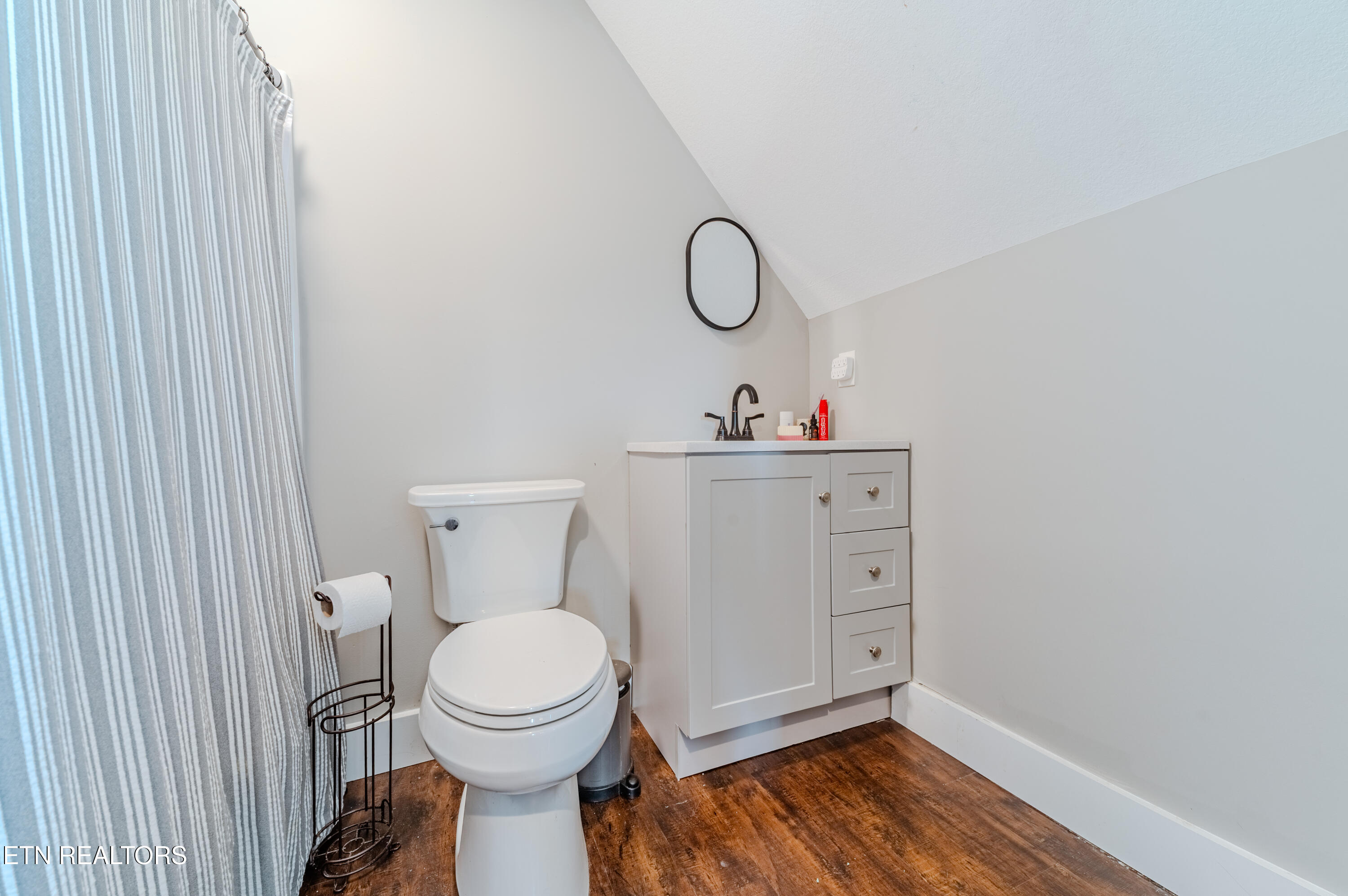 718 Offutt Road Clinton, TN 37716 - Photo 35 of 57 718-OFFUTT-inside-6