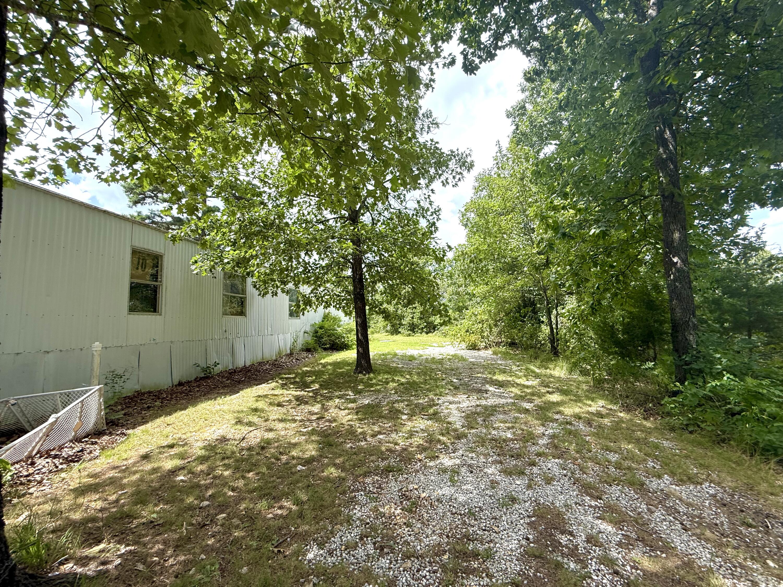 17910 Grandview Road Houston, MO 65483 - Photo 5 of 24 IMG_6052