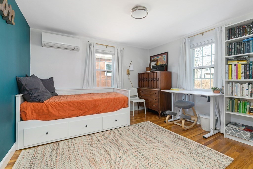 21 Glenhaven Road Boston, MA 02132 - Photo 16 of 33 Gallery Image 16