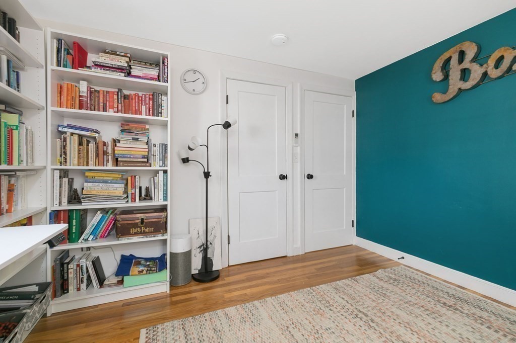 21 Glenhaven Road Boston, MA 02132 - Photo 17 of 33 Gallery Image 17