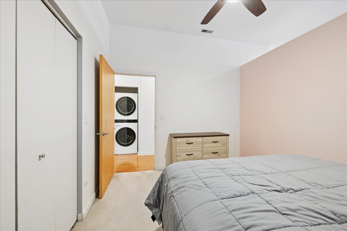 4420 North Clark Street, Unit 302 Chicago, IL 60640 - Photo 11 of 16