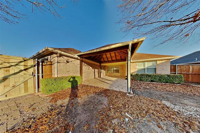 $2,400 | 118 Shadybrook Drive, Wylie, TX 75098