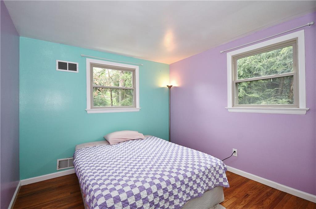347 East Bruceton Road Pittsburgh, PA 15236 - Photo 16 of 25 Gallery Image 16