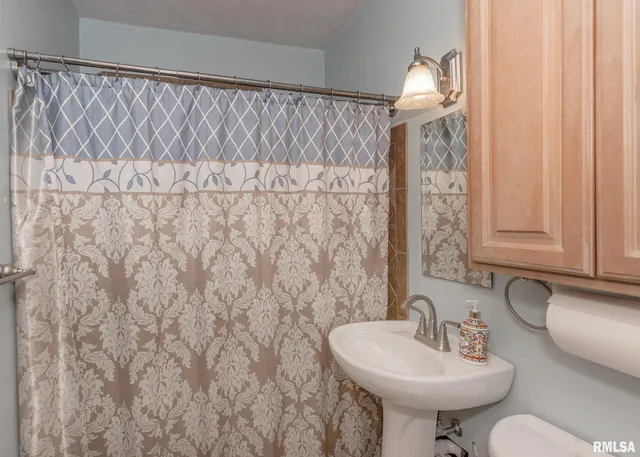 $240,000 | 2501 Brady Street, Davenport, IA 52803