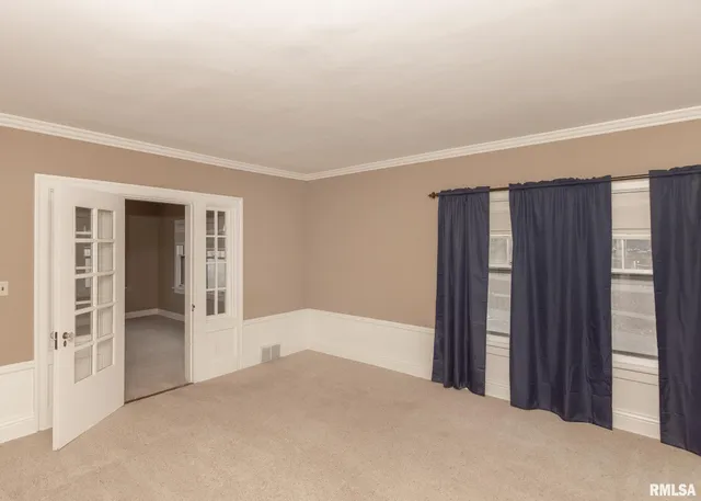 $240,000 | 2501 Brady Street, Davenport, IA 52803