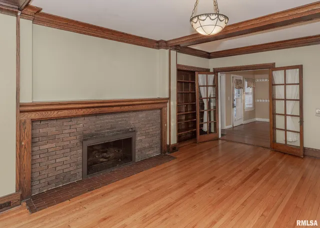 $240,000 | 2501 Brady Street, Davenport, IA 52803