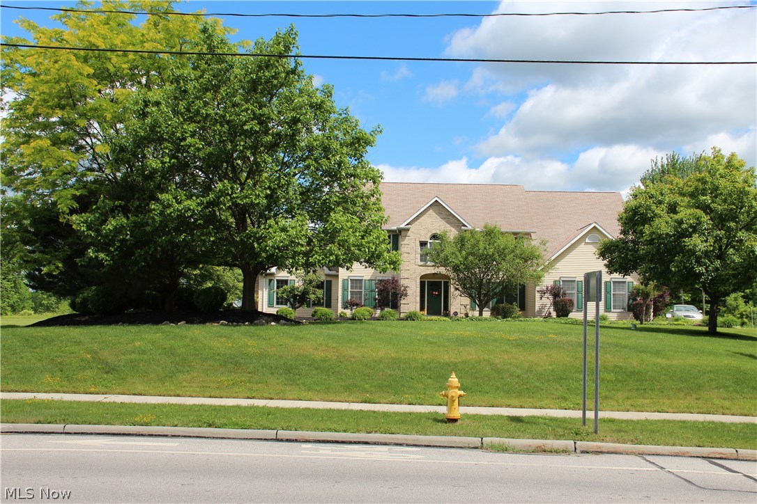 40125 Bainbridge Road Solon, OH 44139 - Photo 1 of 35 Gallery Image 1