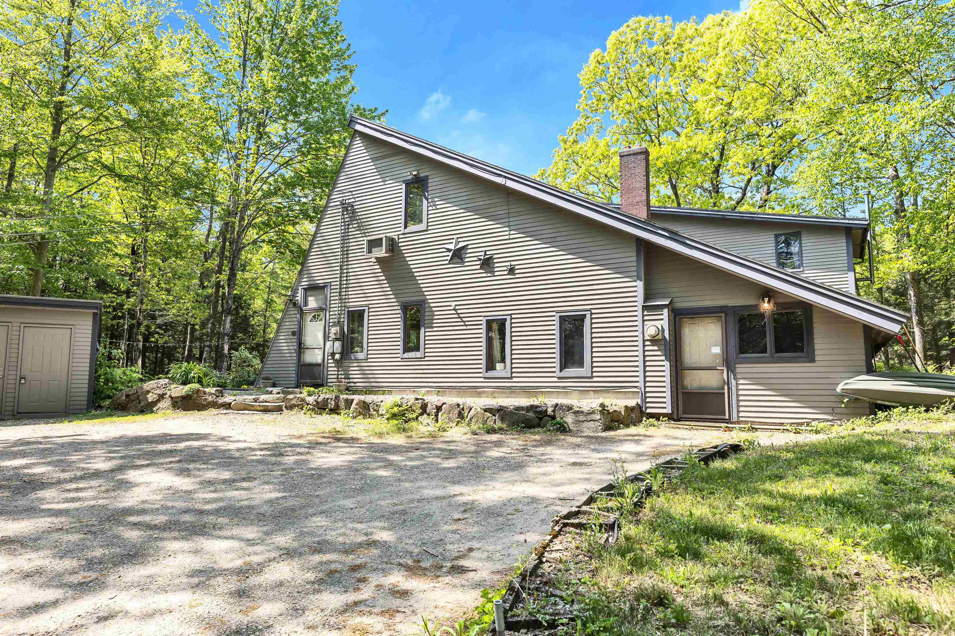 68 Dutton Road Lyndeborough, NH 03082 - Photo 1 of 40