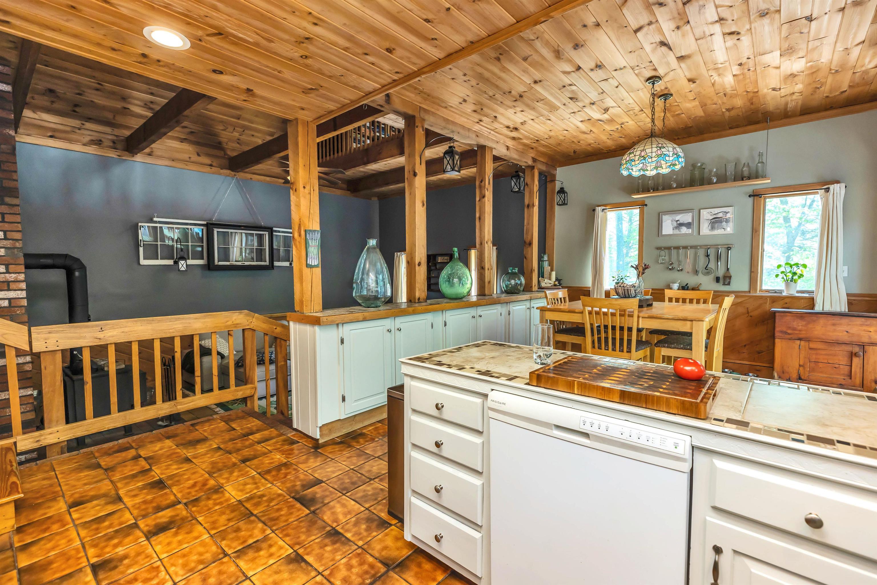 68 Dutton Road Lyndeborough, NH 03082 - Photo 7 of 40