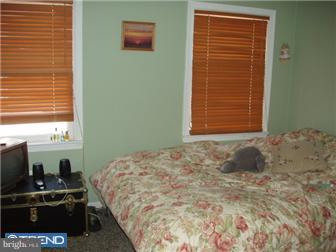 508 Clymer Street, Unit B Philadelphia, PA 19147 - Photo 8 of 11 Bedroom - Main