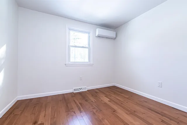 $499,999 | 6 Lamplighter Drive, Nashua, NH 03064