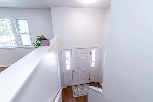 $499,999 | 6 Lamplighter Drive, Nashua, NH 03064