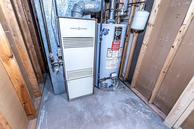 $499,999 | 6 Lamplighter Drive, Nashua, NH 03064