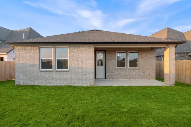 $359,990 | 4011 Sterling Springs, League City, TX 77573