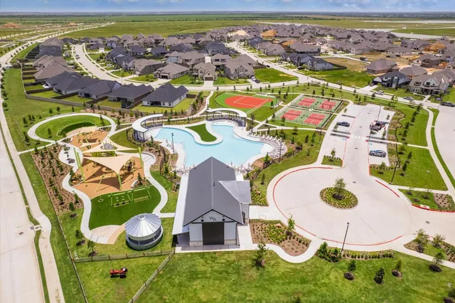 $359,990 | 4011 Sterling Springs, League City, TX 77573