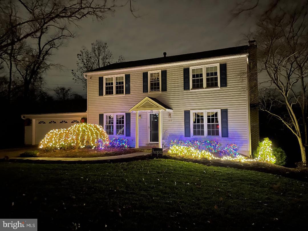 Happy Holidays, Welcome Home!