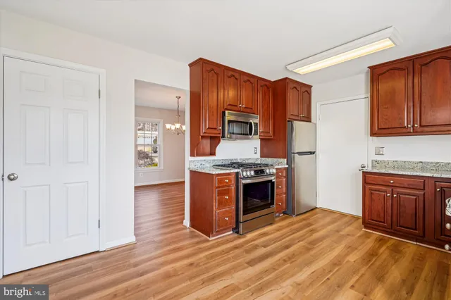 $5,500 | 1918 Contralto Court, Vienna, VA 22182