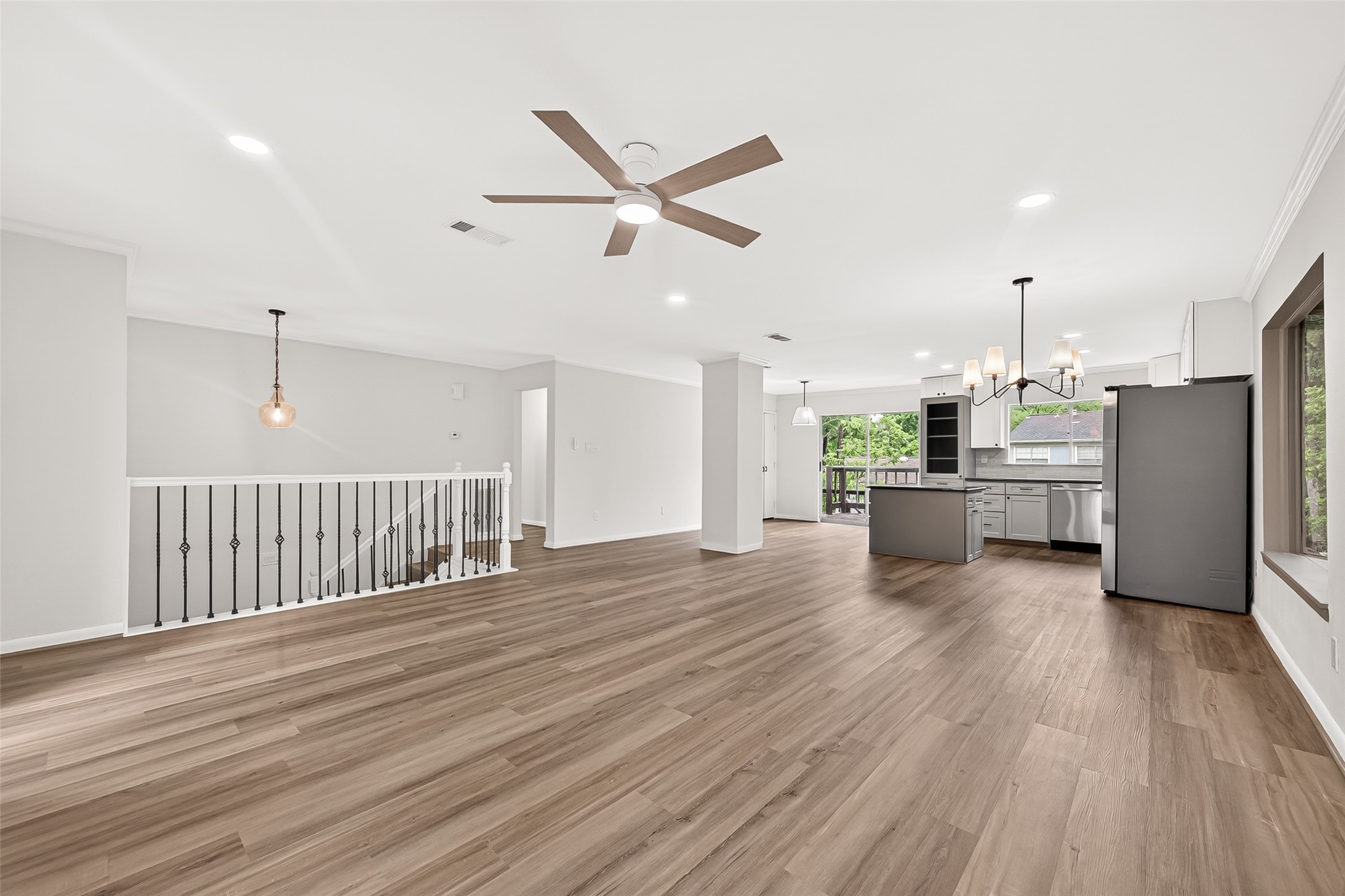 2 Kittiwake Court Spring, TX 77380 - Photo 13 of 50