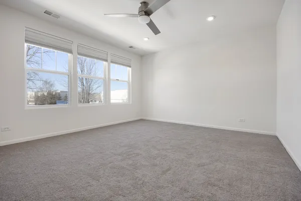 $499,000 | 537 Watercress Drive, Aurora, IL 60504