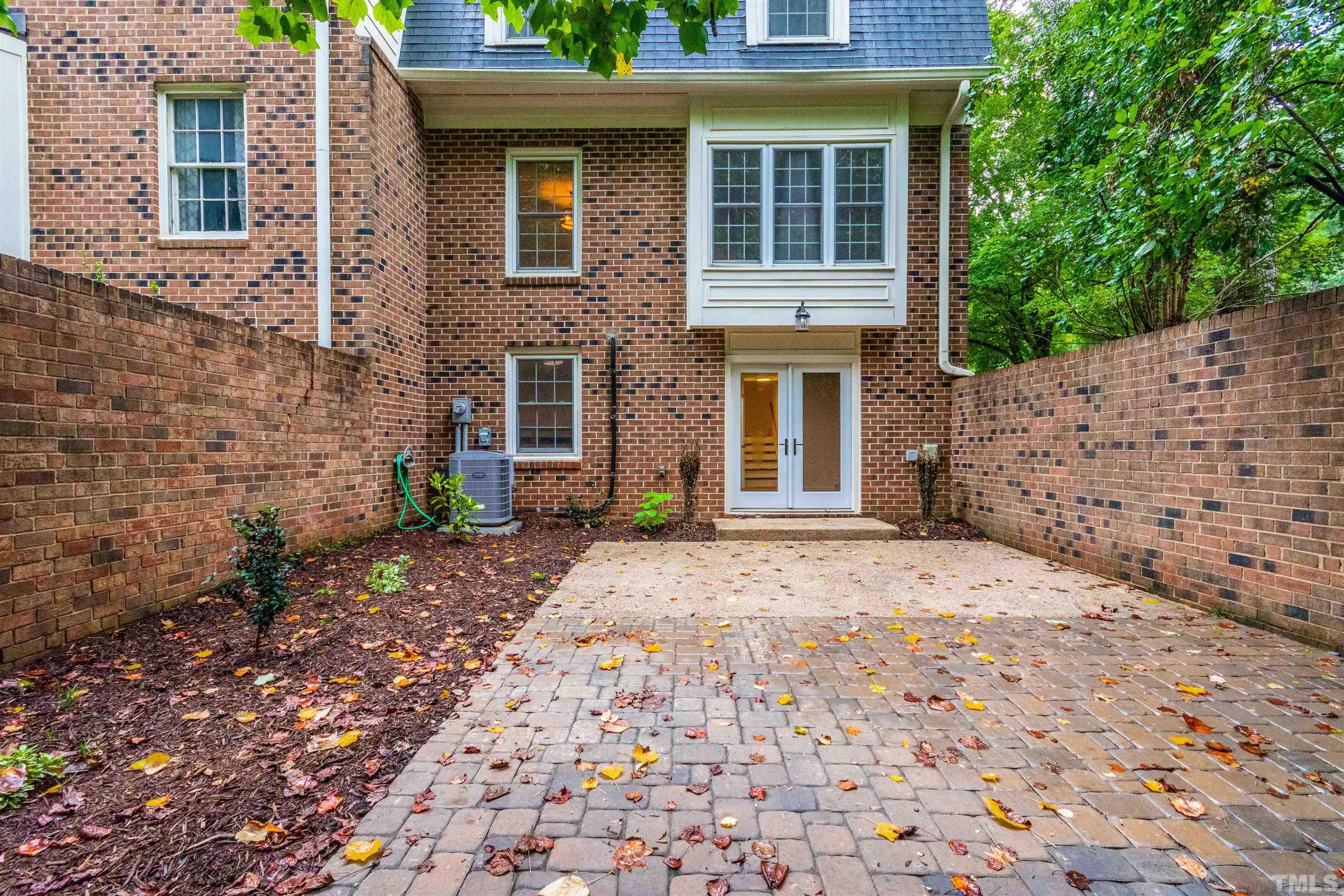 2828 Wycliff Road Raleigh, NC 27607 - Photo 29 of 30