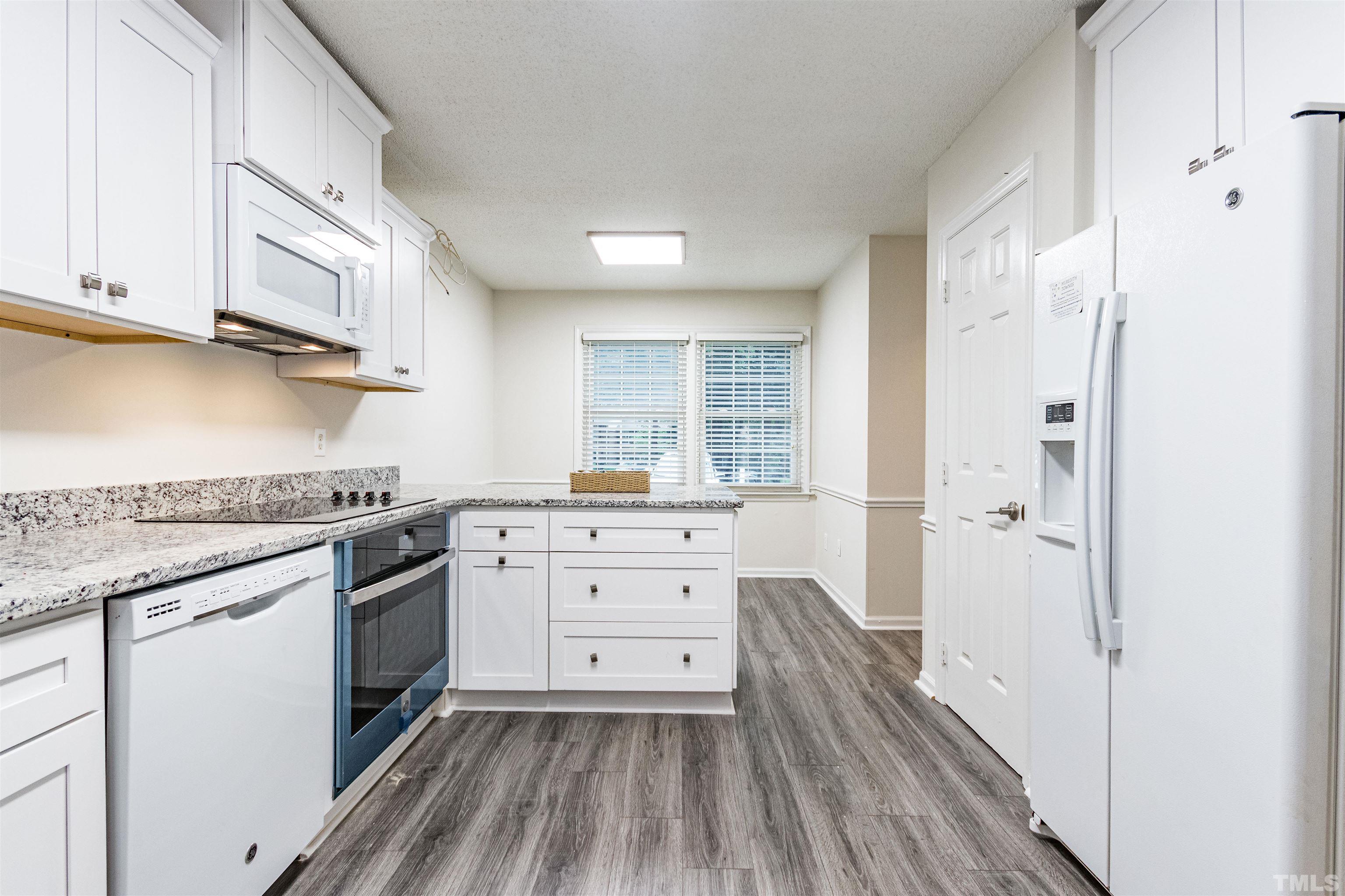 2828 Wycliff Road Raleigh, NC 27607 - Photo 8 of 30