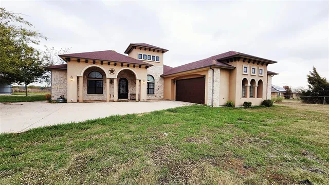 $3,200 | 511 East Cook Street, Unit 1, Josephine, TX 75173