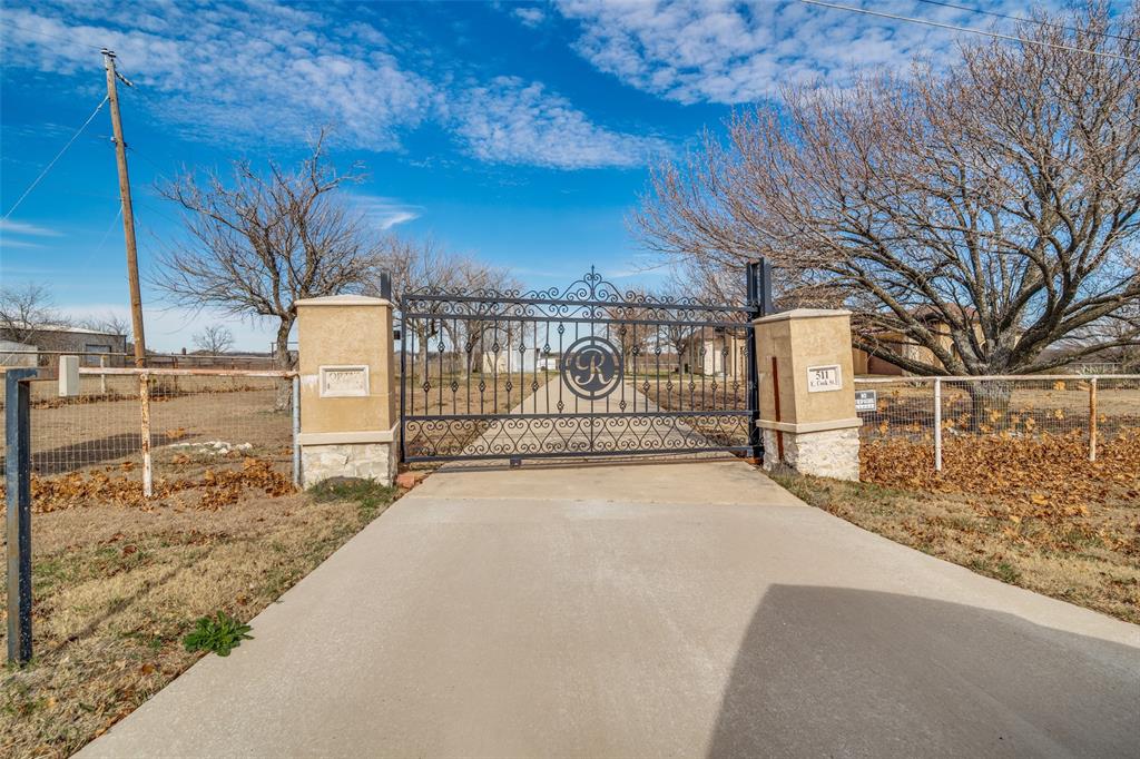 511 East Cook Street, Unit 1 Josephine, TX 75173 - Photo 2 of 29 a view of a backyard of the house