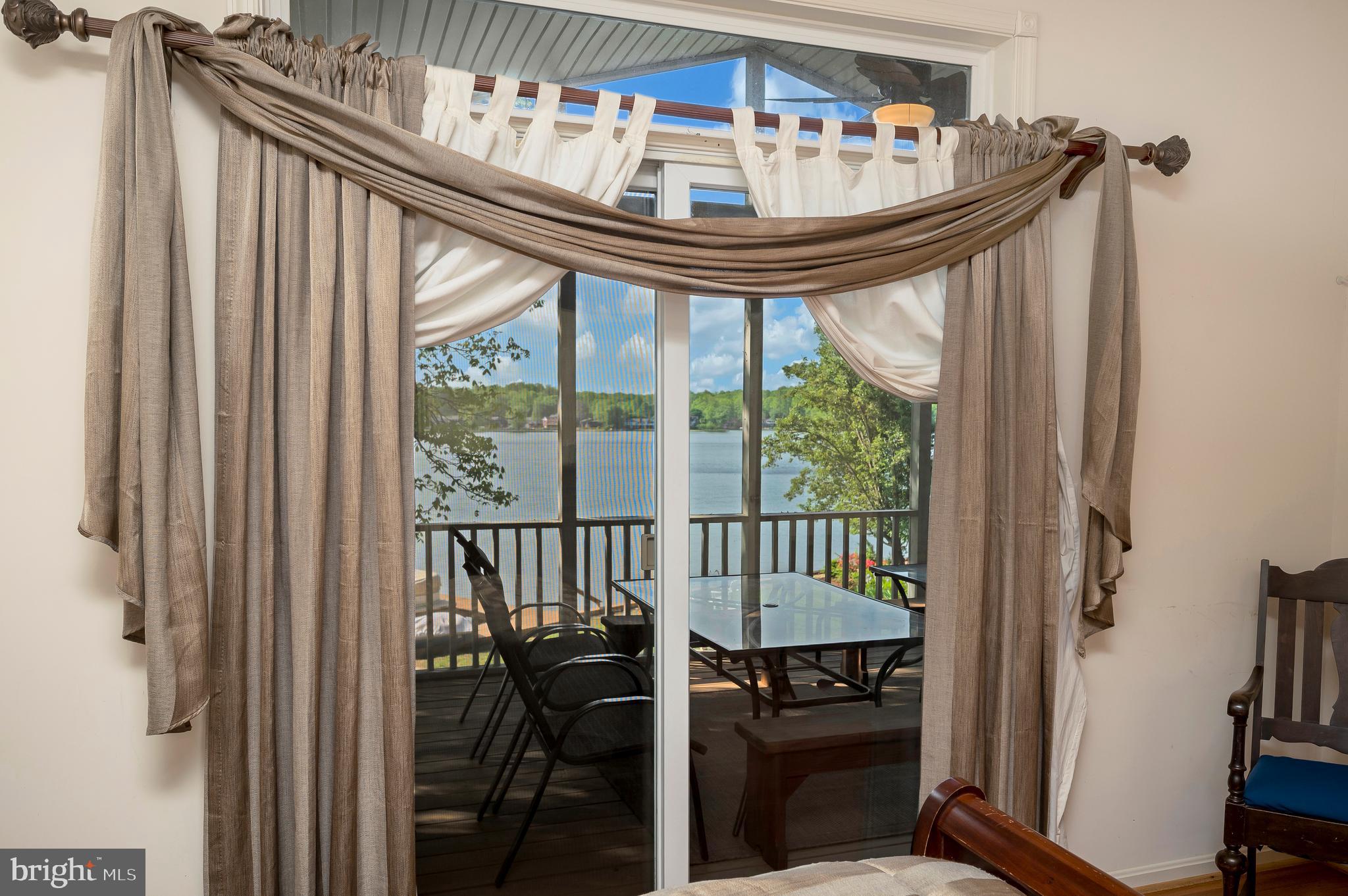 626 Cornwallis Avenue Locust Grove, VA 22508 - Photo 28 of 85 a view of a balcony
