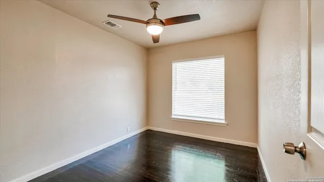 $2,150 | 156 Rilla Vista Drive, San Antonio, TX 78216