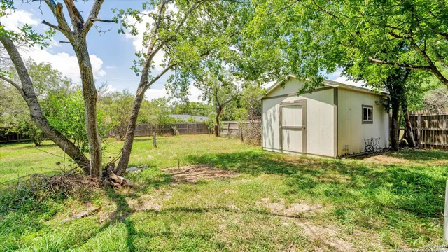 $2,150 | 156 Rilla Vista Drive, San Antonio, TX 78216