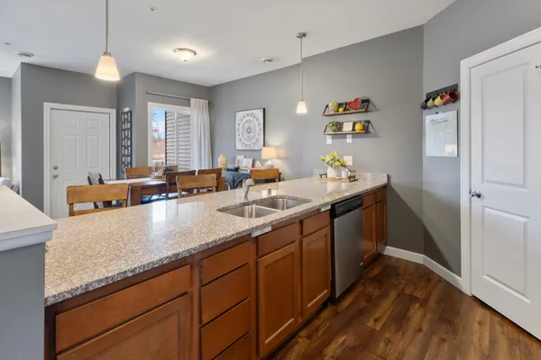 $324,900 | 128 Morgan Ln Circle Pines, Circle Pines, MN 55014