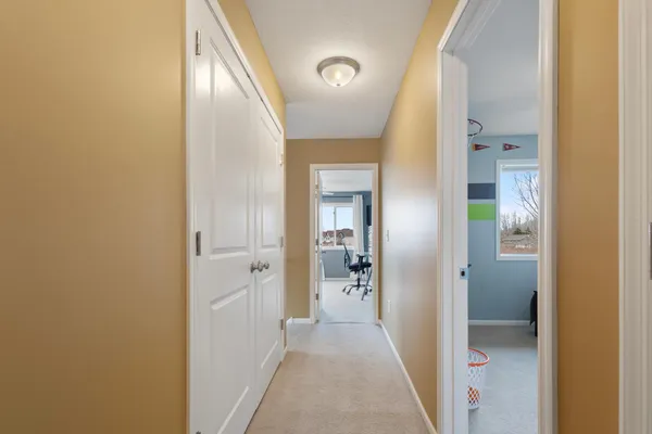 $324,900 | 128 Morgan Ln Circle Pines, Circle Pines, MN 55014