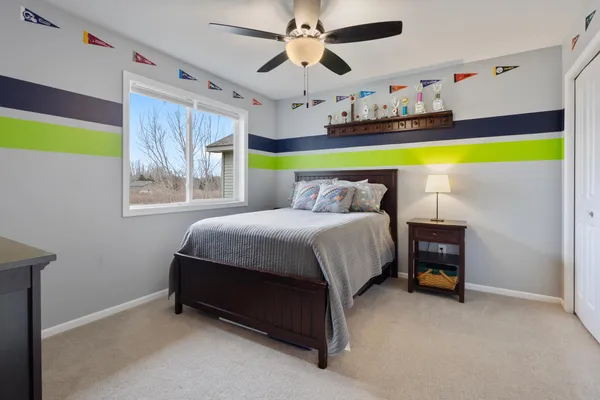 $324,900 | 128 Morgan Ln Circle Pines, Circle Pines, MN 55014