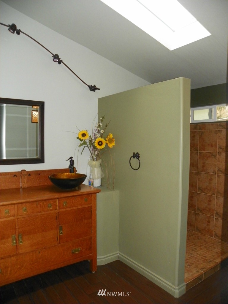 11443 Southeast 186th Street Renton, WA 98055 - Photo 8 of 13